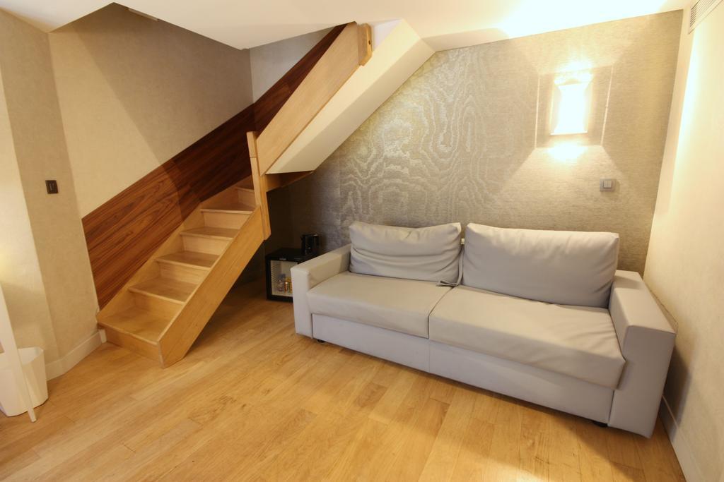 Le Malown Paris Exterior foto